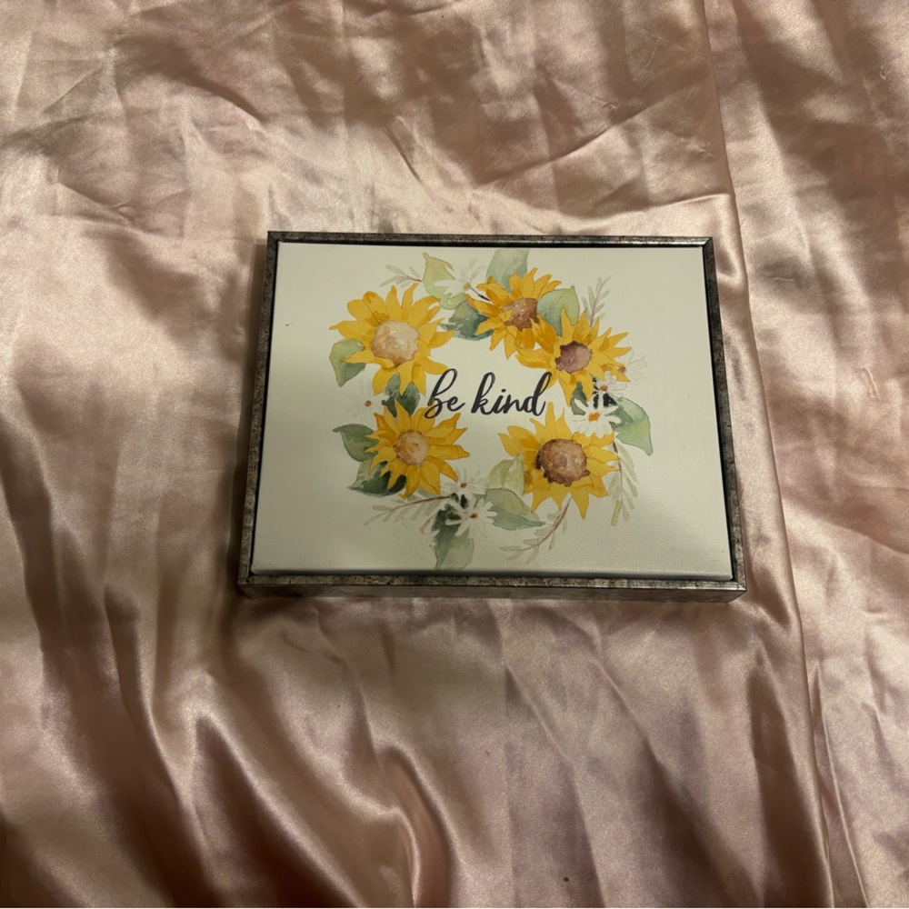 “Be Kind” decor